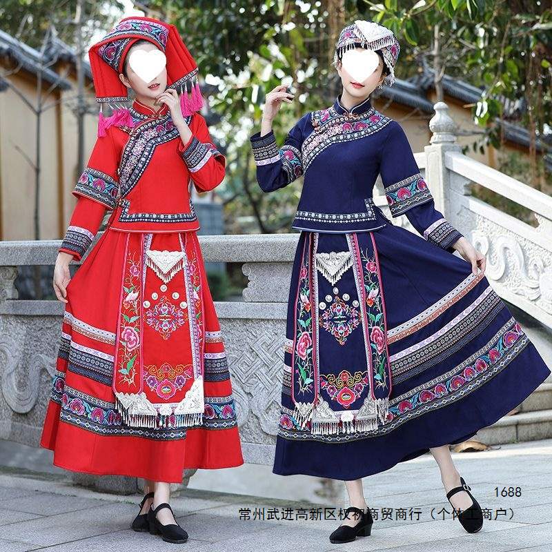 March 3rd Festival: Guangxi Zhuang ethnic costumes, women's minority performance costumes, Miao and Yao adult dance costumes.