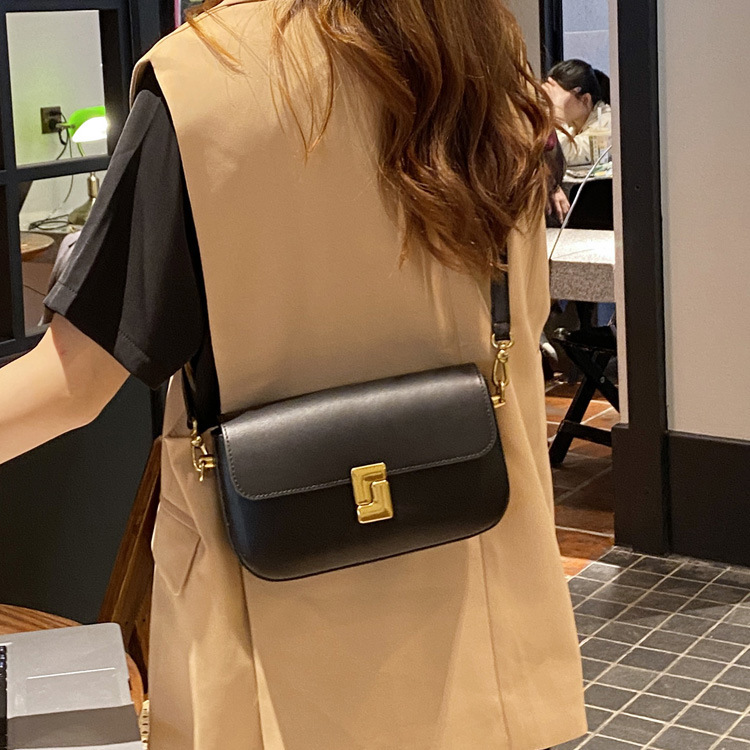 Top Layer Cowhide Bag Women's 2024 Underarm Bag Large Capacity Small Square Bag Crossbody Bag Fashionable All-match Shoulder Bag Women's Bag