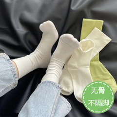 諸及び靴下業の靴下の女性の無骨の靴下の中で靴下の白い靴下の防臭の月子の靴下の春秋の白い長い筒の積み重ねの靴下
