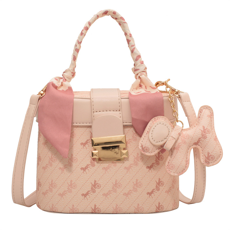 Borsa rotonda piccola da donna dal nuovo design di nicchia, nuova borsa a tracolla alla moda e di fascia alta, popolare borsa per il trucco portatile Instagram_voghion.com