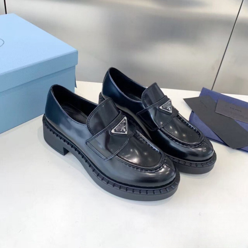 P's 三角ロゴローファー レディース 本革 厚底 シングルシューズ レトロ ブラック 片足 小さめ 革靴 万能|undefined