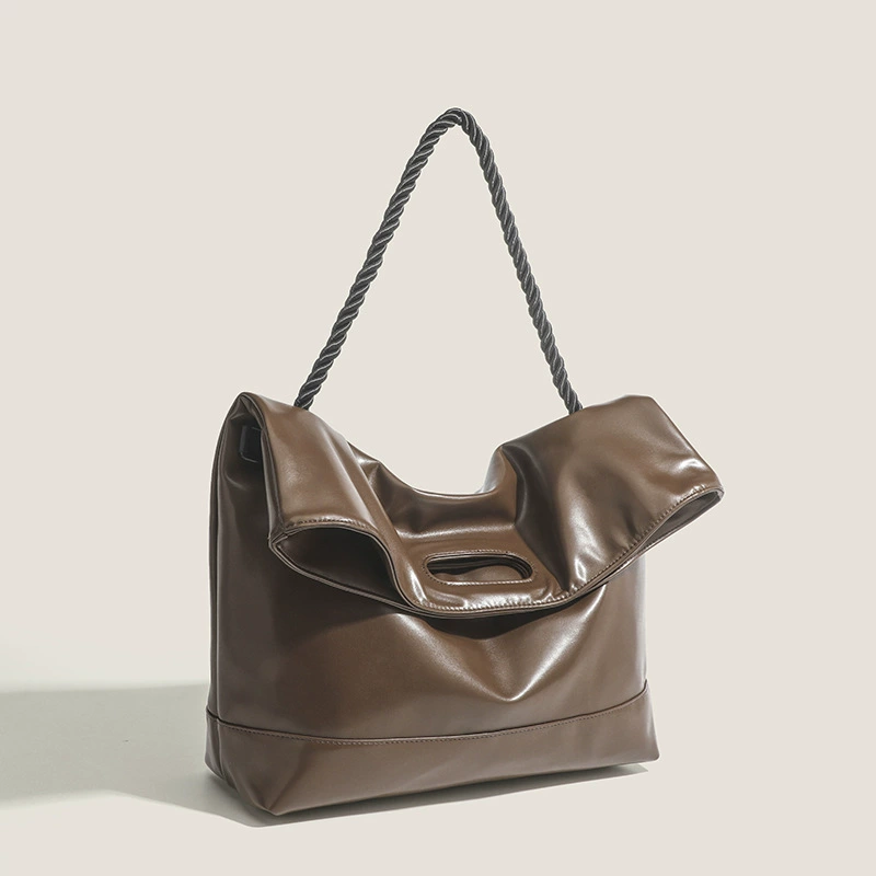 Capacious shoulder bag, small one-shoulder bag, 2023 collection