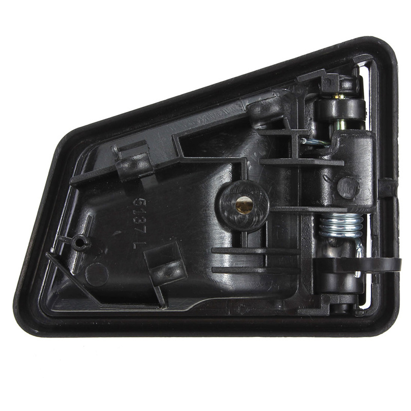 Adecuado para Suzuki 88-99 Suzuki Vitara negro coche puerta delantera interior izquierda y derecha manija 8311056B01
