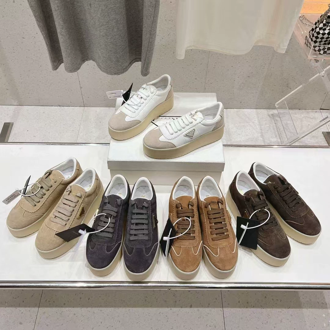 Маленькое Евангелие! P Home новые толстые подошвы маленькие белые туфли для повышения моды дикие повседневные кроссовки