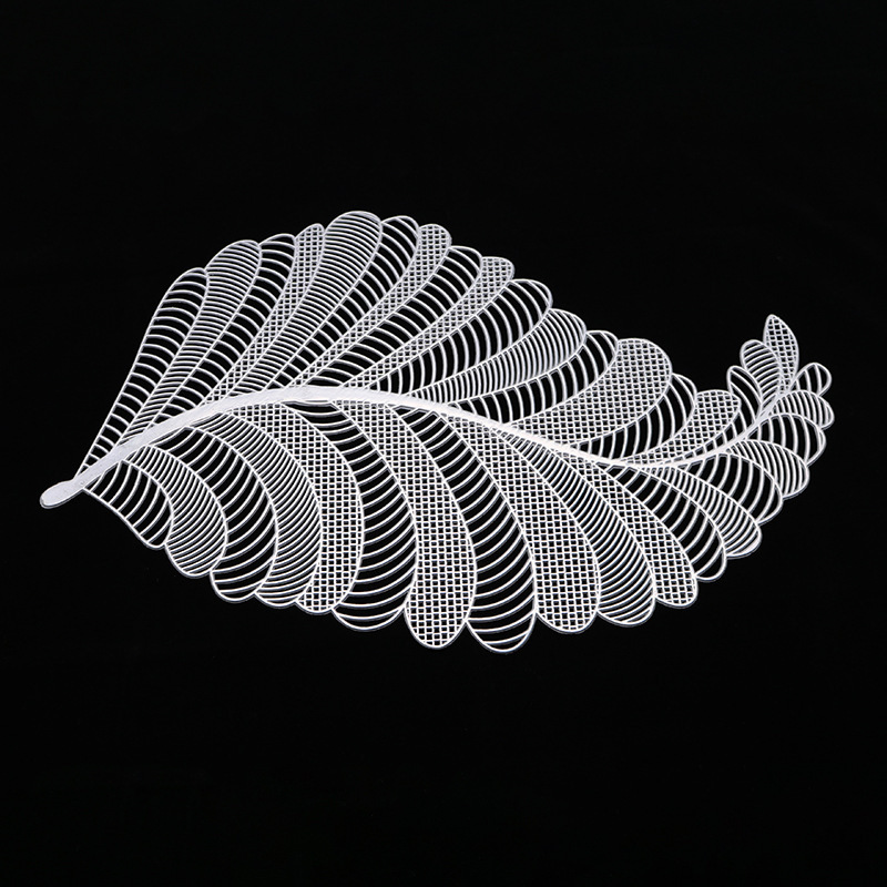 Amazon serie dorado decoración de comida occidental mantel en forma de hoja simple mantel posavasos tazón estera al por mayor logotipo impreso