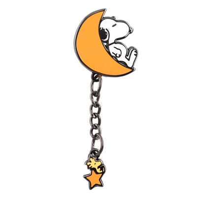 White Hound Dog Yellow Bird Enamel Brooch Moon Pendant Star Comic Role Pin Badge Accessories Gift (Yaxa sancaqları) - hq5061014lc