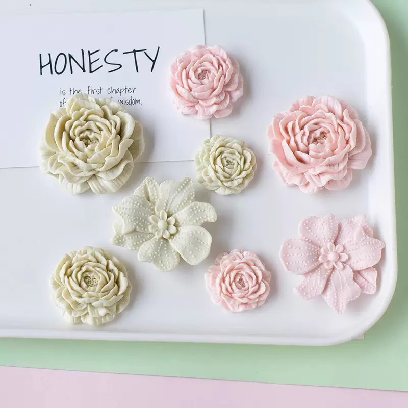 山茶花树脂配件diy热销新款花朵洞洞鞋花手工发夹手机壳鞋扣批发
