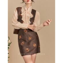 千金感小香风套装2025新款爆款法式绝美上衣独特精致高知穿搭洋装