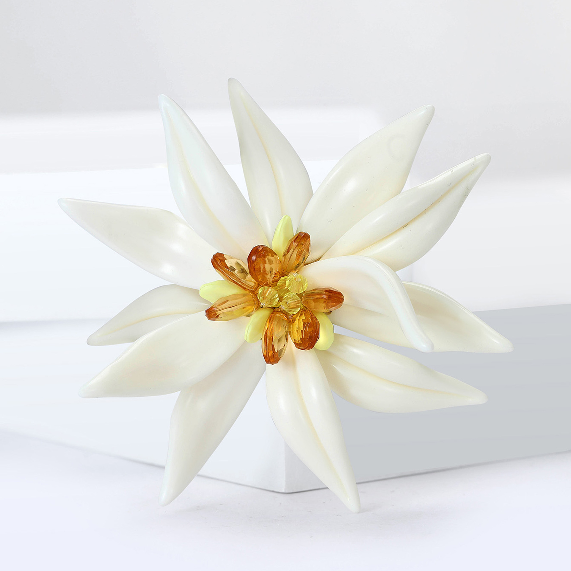 Pastoral Style Enamel Edelweiss Flower Brooch Korean Style Simple Elegant Ladies Suit Decorative Corsage Accessories