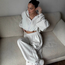 �W��Ůʿ���e���b��ɫ�L������_�����K�Bñ�l���\���ɾoѝ������