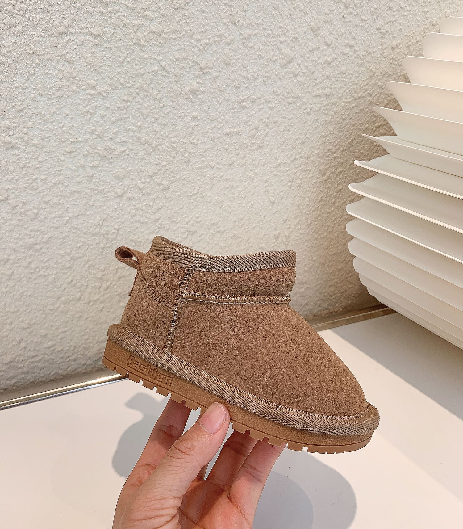 Stivali da neve per bambini in vera pelle smerigliata con top corto Versione coreana Stivali in cotone tinta unita per ragazze con piedi larghi,_voghion.com