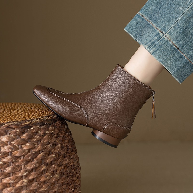 Otoño y invierno nuevas botas cuadradas de talón grueso temperamento de mujer Chelsea retro francesa botas de cuero suave estilo británico Martin image 3