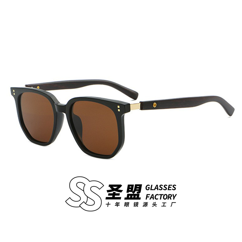 Sunglasses for Women with a High-End Feel, Vintage Wood Grain Temples, Fashionable Polarized Driving Sunglasses, Sun Protection, Designer Style Glasses, Sunshade