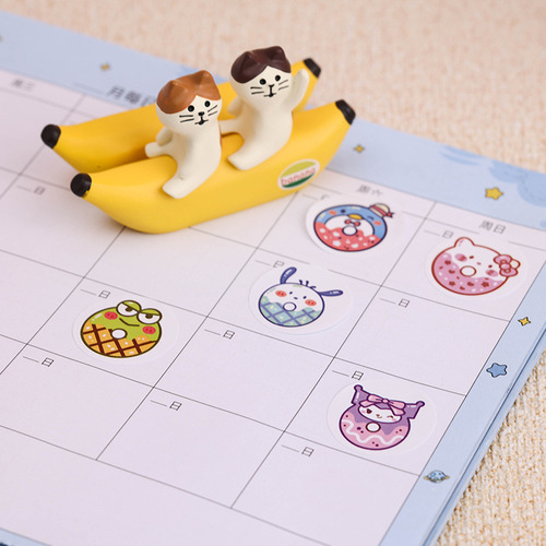 Three Lio Donut Sticker Seal 500PCS Roll Self-Adhesive Label Children Cartoon Roll Roll Sticker Wholesale