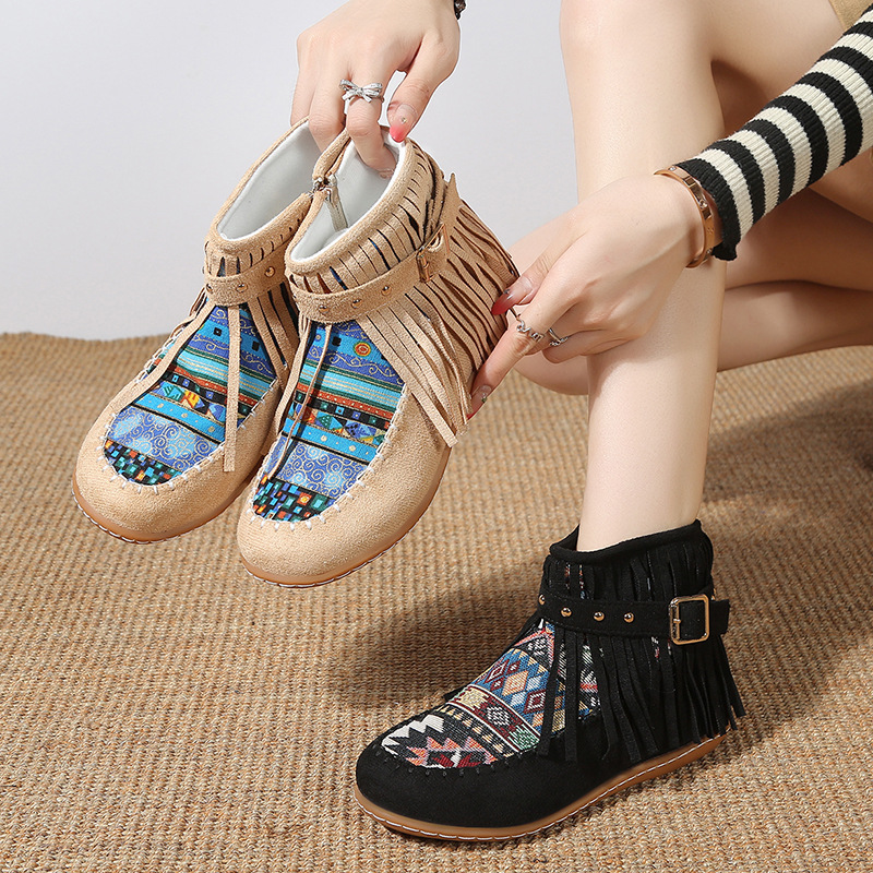 Cross-Border Large Size Casual Boots 2025 Autumn and Winter New Round Toe Color Matching Retro Tassel Women's Boots