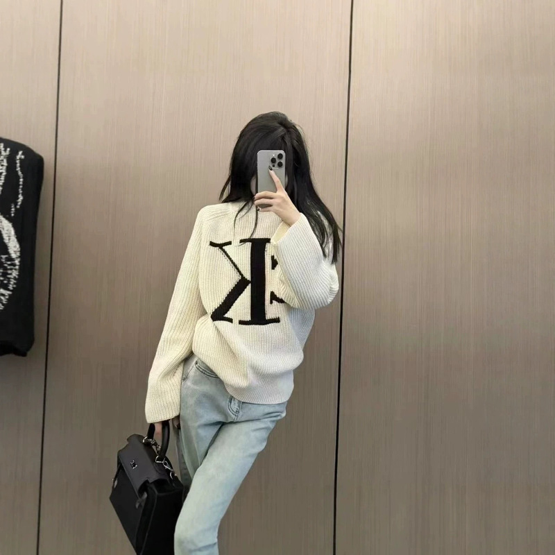 Cross-Border Autumn and Winter New Style Jenni's Same Style C Brand Large Logo Jacquard Round Neck Versatile Loose Sweater for Men and Women Couples Trendy Cross-Border Autumn and Winter New Style Jenni's Same Style C Brand Large Logo Jacquard Round Neck Versatile Loose Sweater for Men and Women Couples Trendy