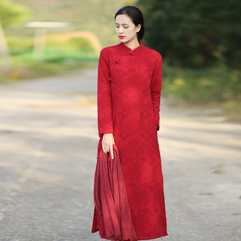 2022 Winter thickened stand collar modified cheongsam art cotton linen jacquard vintage long sleeve dress Chinese style robe