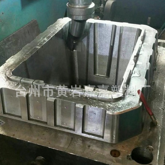 多功能水产品储存箱模具制造.超大号塑料海鲜收纳箱模具制造