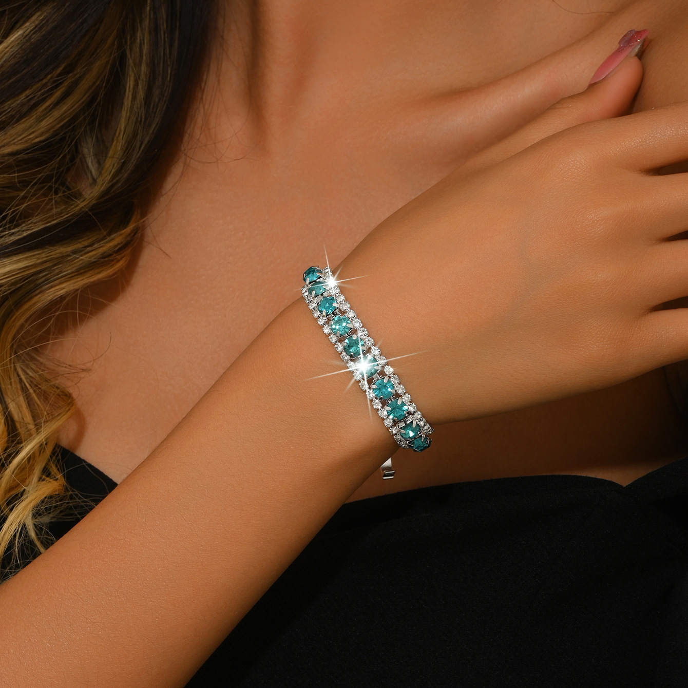 High-Value Sparkling Diamond Colorful Bracelet Exquisite Fashion Bridal Jewelry Wedding Party Accessory