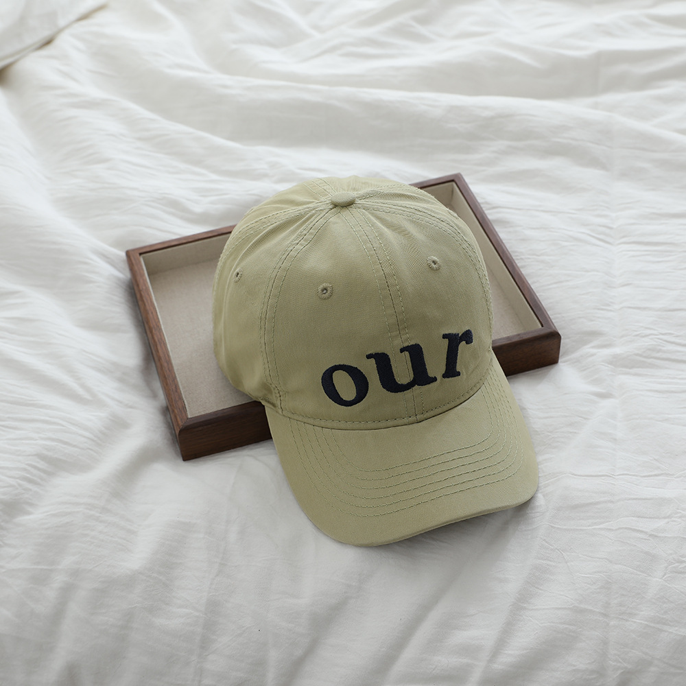 Sombreros de primavera coreanos bordados seleccionados, sombreros de béisbol de moda para niños, letras para niños, sombreros de lengua de pato salvajes