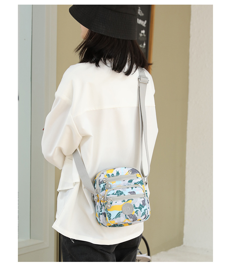 New Oxford Fabric Women's Mini Casual Crossbody Phone Bag Fashion Nylon Bag Single Shoulder Adjustable Waterproof Canvas Bag