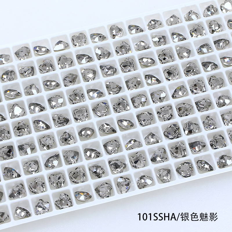 Dongzhou Crystal 6.5MM diamante de vidrio de fondo puntiagudo en forma de corazón de melocotón diamante de forma especial con fondo chapado en plata real