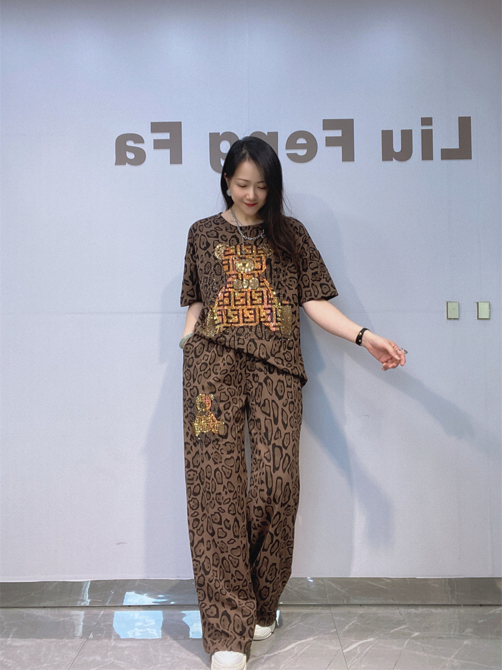 Conjunto Casual de Pantalón con Estampado Set de 2 Piezas para Mujer de Algodón con Pedrería