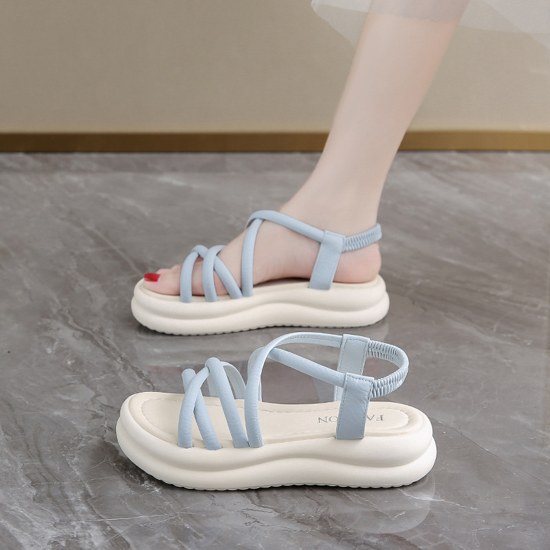 Sandalias romanas para mujeres 2026 nueva moda de verano con falda temperamento suela gruesa altura zapatos de playa de playa