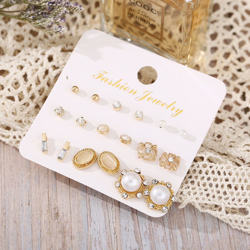 Fashion New Style Pearl Rhinestones Simple Flower Earrings 9 Pairs Set display picture 3