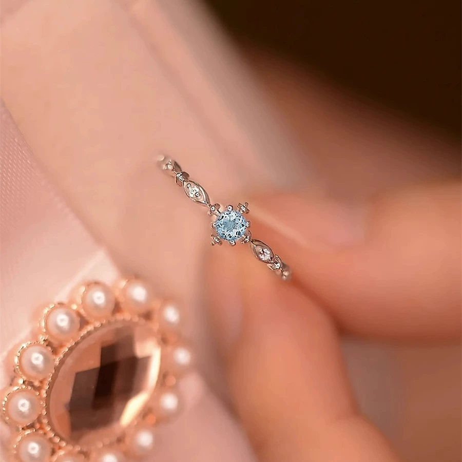 Кольцо малого дизайна Sapphire с камнем, изысканный цирконий, японский и корейский, простое и элегантное оформление, с снежинками, светлая роскошь
