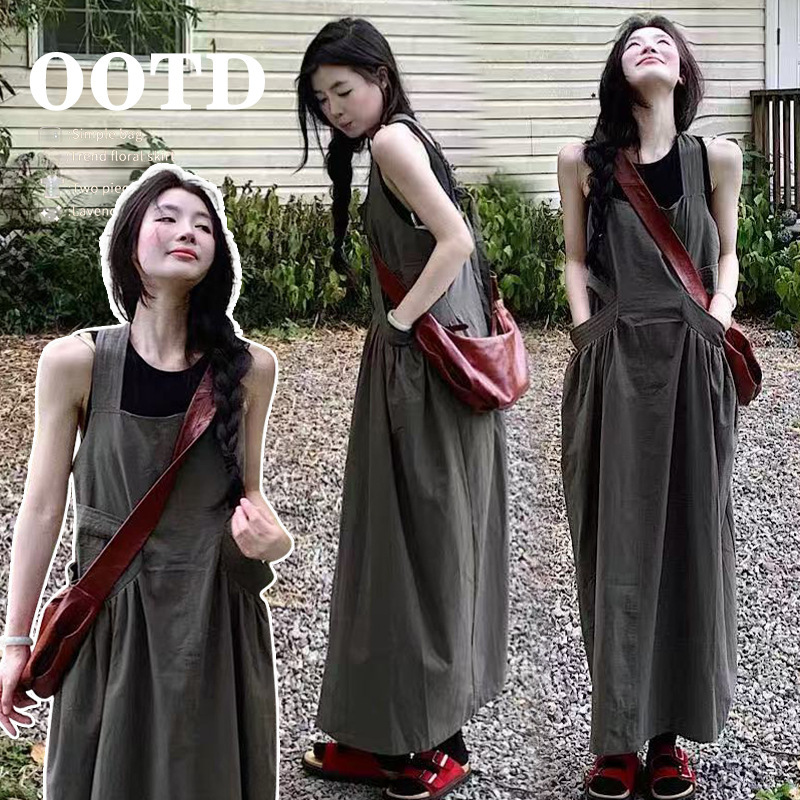 2026 Stylish Maternity Gray-Green Long Square-Neck H-Shaped Twist-Knot Sleeveless Halter Dress + Short-Sleeve T-Shirt Set