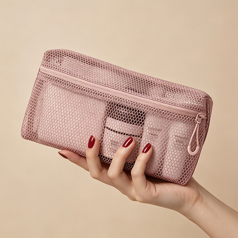 Liangpinjia's new women's clutch bag is made of recyclable polyester fiber, featuring a mesh phone pocket and a long storage design