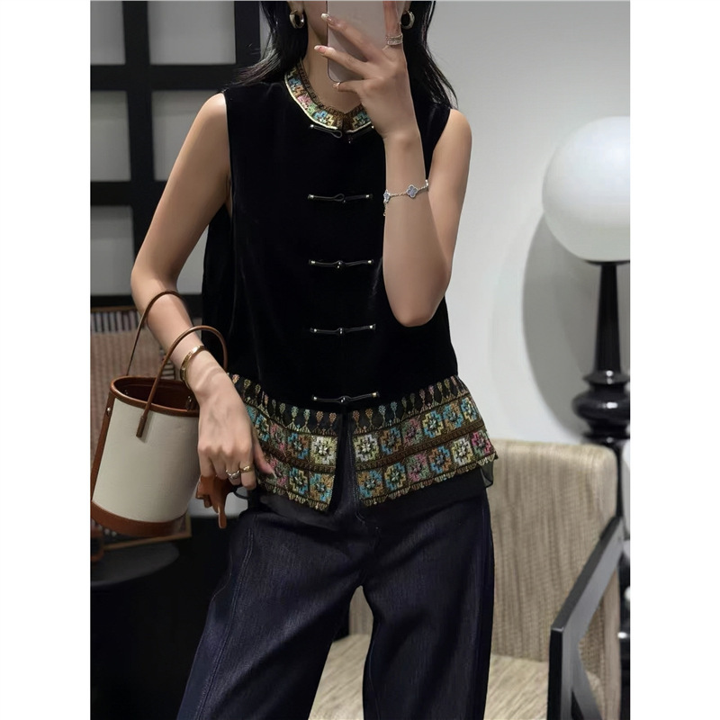 新中式国风盘扣丝绒马甲女2025秋季新款复古气质圆领开衫上衣背心|undefined