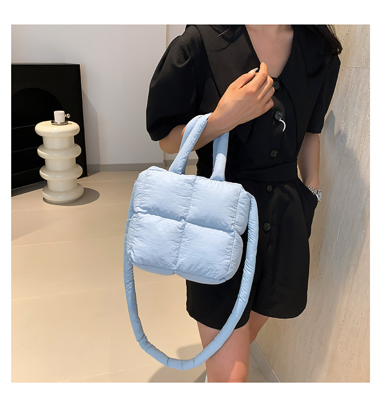 Women's Cotton Filled Cloud Bag, Stylish Padded Shoulder Handbag_voghion.com