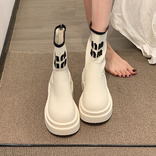 Black Retro British Style Chunky Heel Platform Martin Boots Women's 2024 New Spring and Autumn High Height Slimming Short Boots