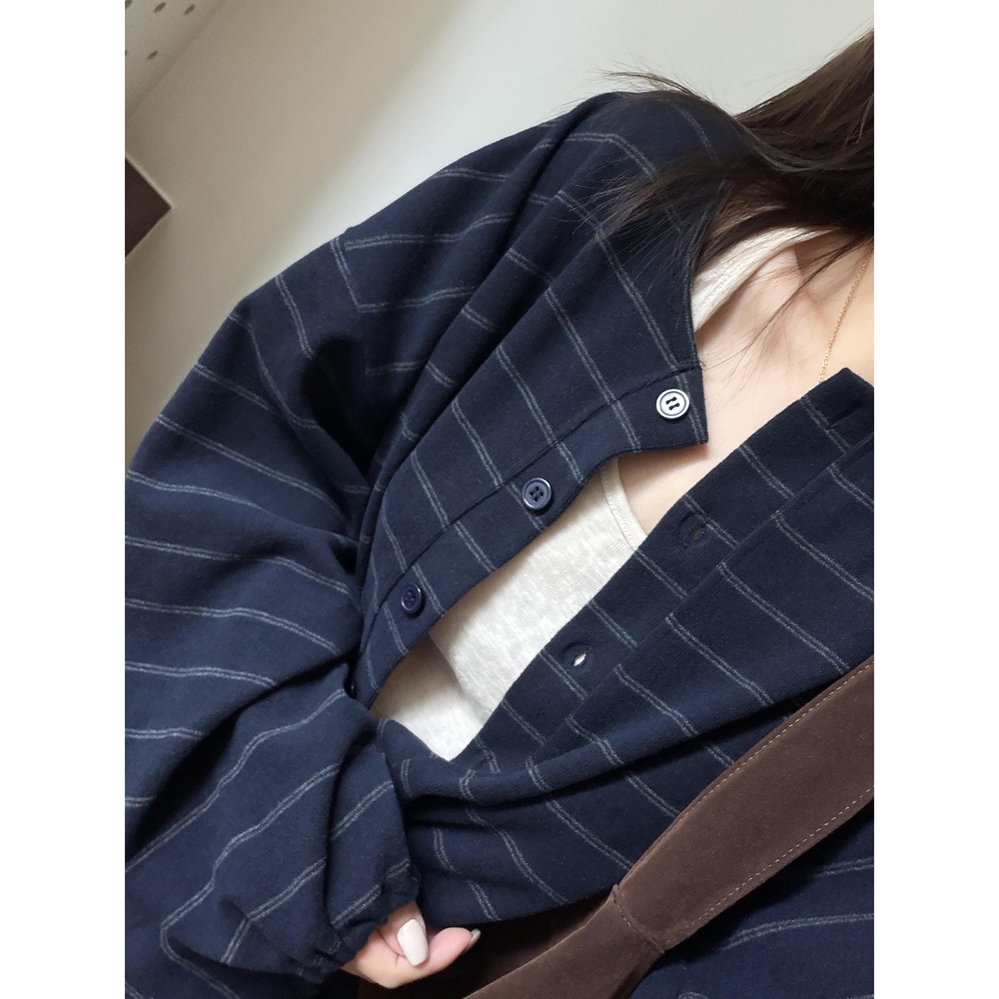 韩系慵懒松弛感墨蓝色条纹开衫上衣女春秋宽松显瘦百搭长袖外套