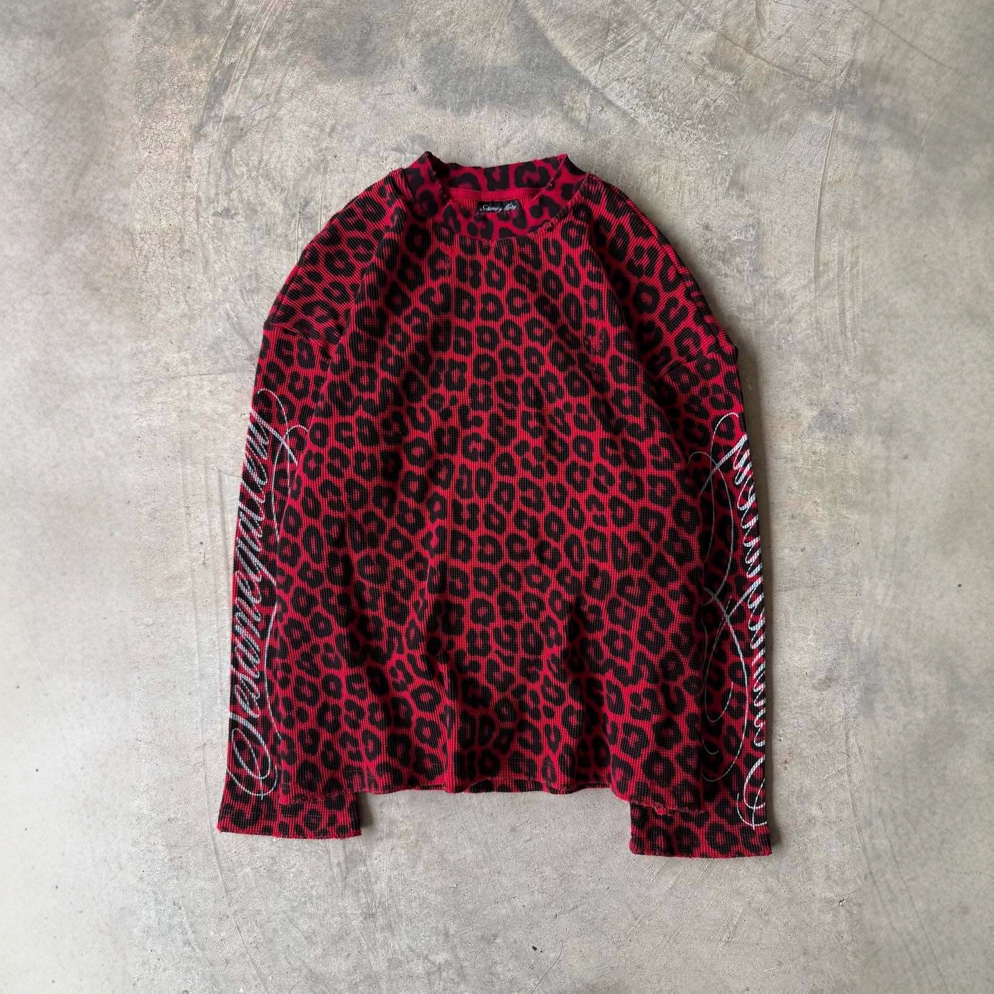Retro trend brand long-sleeve with a round collar