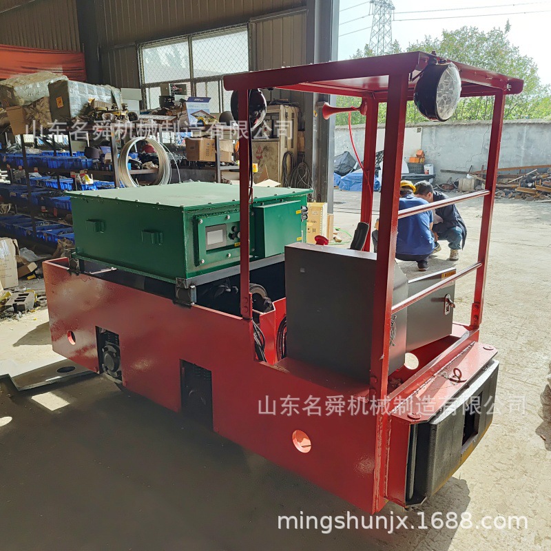 CTY(L)8煤矿蓄电池电机车 无级调速/有级调矿用电机车矿用牵引车