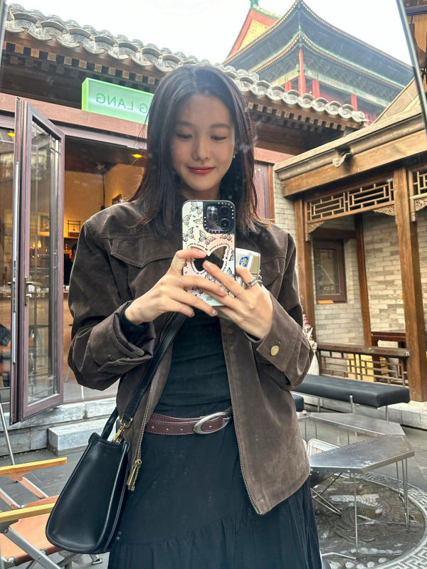 独特超好看麂皮绒外套女秋季小个子美式休闲超火咖色短款翻领夹克|undefined