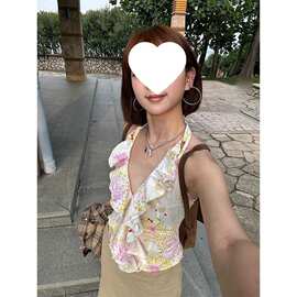 韩版甜辣风外出度假印花荷叶边露背吊带背心女夏季修身挂脖上衣女