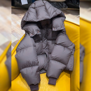 European Station Bread Outwear for Small People, Super Good-Looking, Lightweight Short Hooded Brown Thick Cotton Outwear for Women 2024 New Style