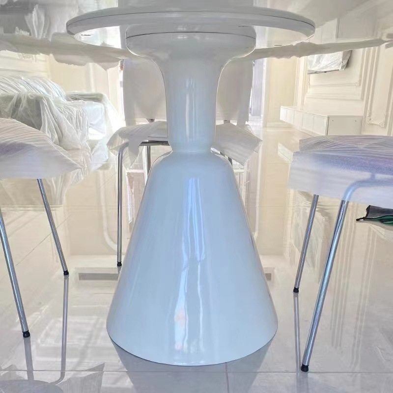 Mesa de comedor redonda de estilo nordico francés, mesa de comedor de estilo crema de lujo ligera, mesa de comedor redonda de tablero de roca roja, combinación de mesa y silla