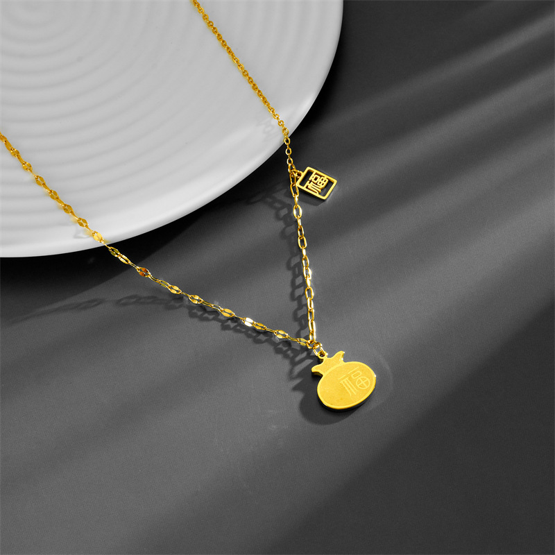 Titanium Steel 18K Gold Plated Chinoiserie Simple Style Plating Hollow Out Chinese Character Pendant Necklace display picture 5