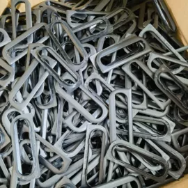 塑料模;注塑加工;衣夹裤夹