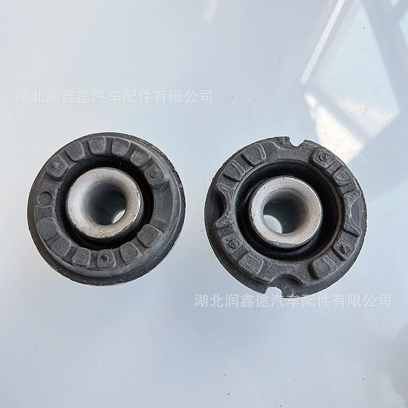 513194 5131F8 513193 5131A9 Suitable for Peugeot 206 207 Rear Bridge Bushings