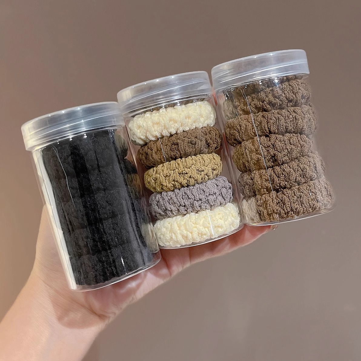 Cauda de cabello de cabello alta 2025 nueva banda de goma de alta gama para mujeres, elástica y duradera, anillo de cabello, cubierta de cuero, toque de cabeza