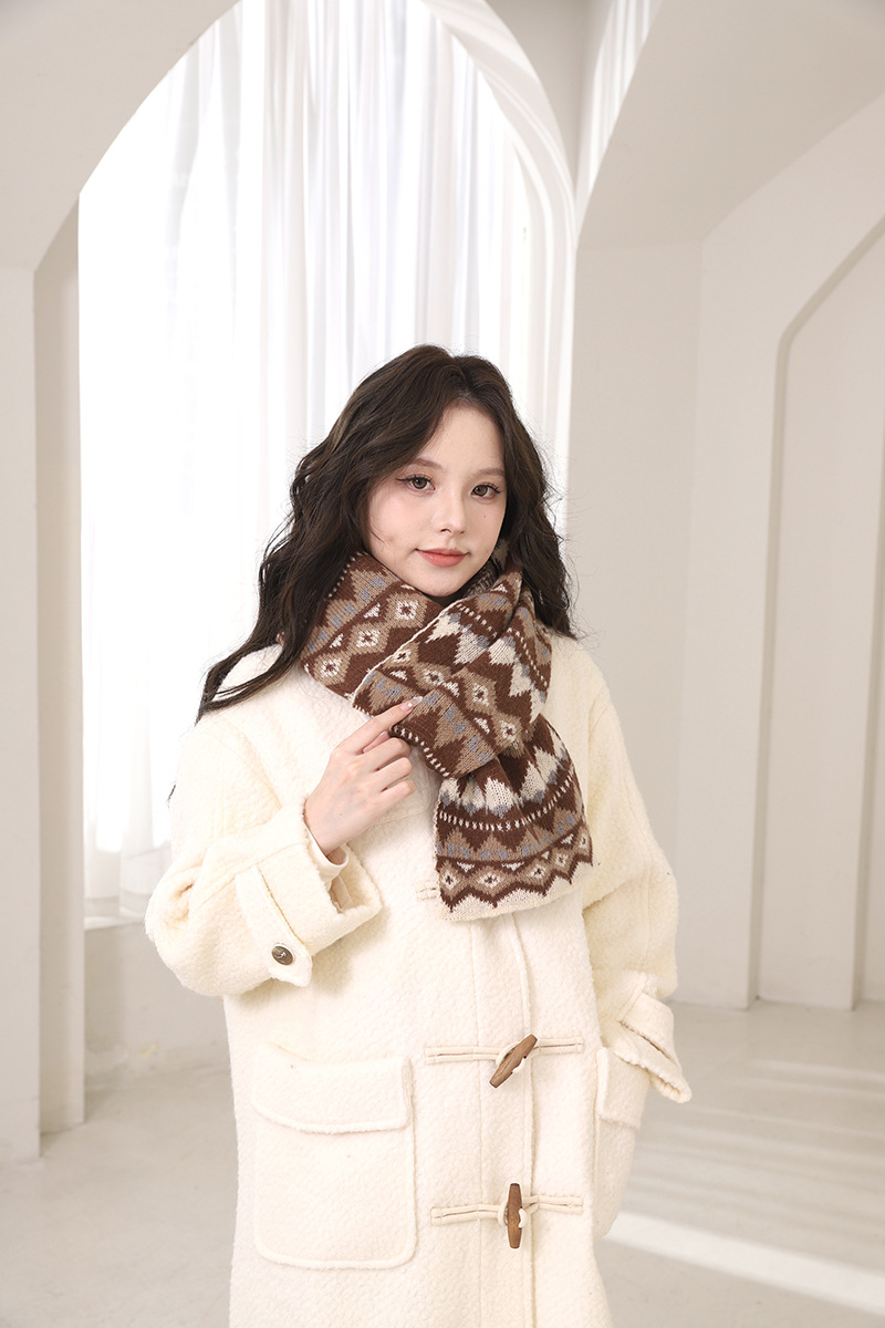 Fair-Island-Stil, Neujahrs- und Weihnachtsrot für Damen, vielseitig einsetzbar im Winter, warmer und dicker Strickschal_voghion.com