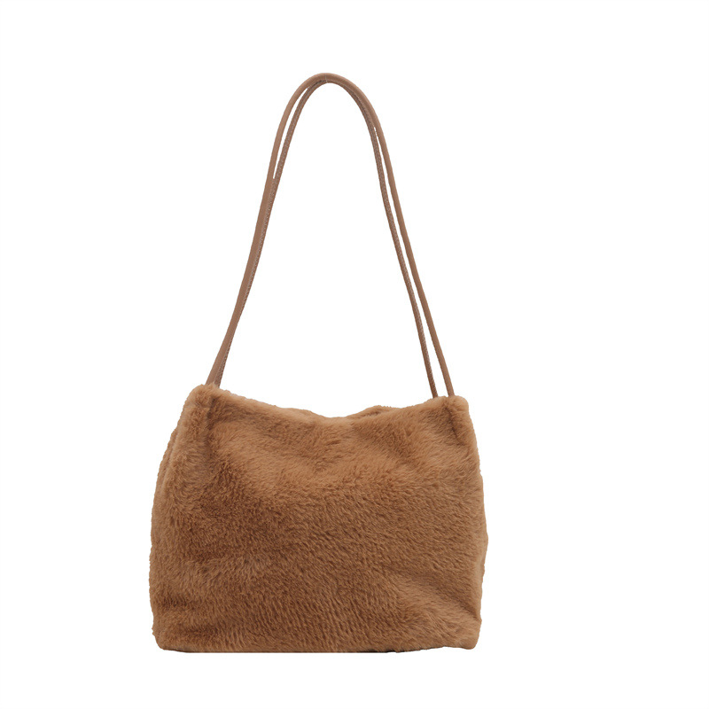Bolsos de lana de nicho de alto nivel para mujeres 2024 nuevo otoño y invierno bolsas de peluche de hombro bolsas de gran capacidad