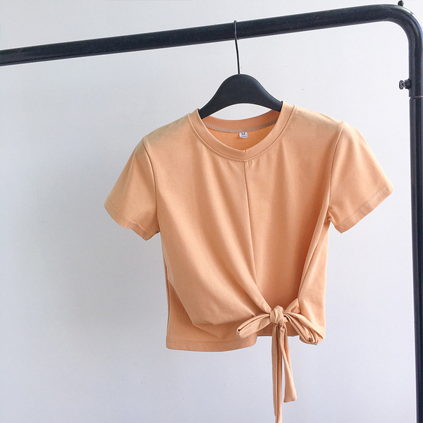 Belt with a round collar