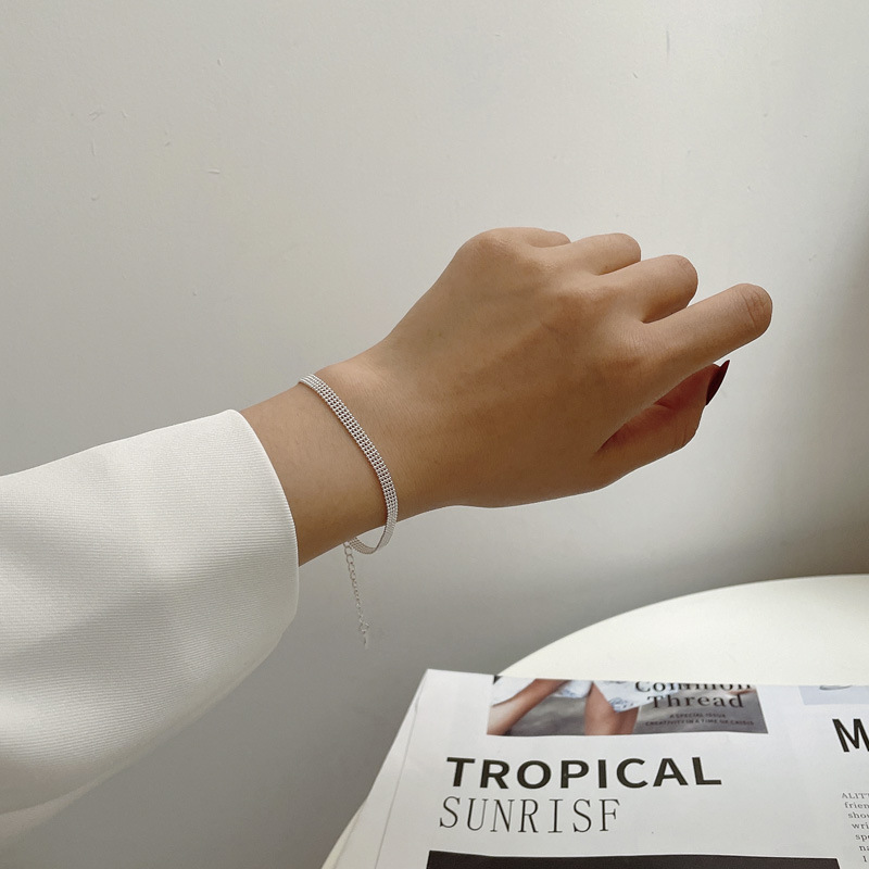 Solid Color Pattern Women'S Gender Simple Style Solid Color Silver Plating Hollow Out Bracelets 1 Piece